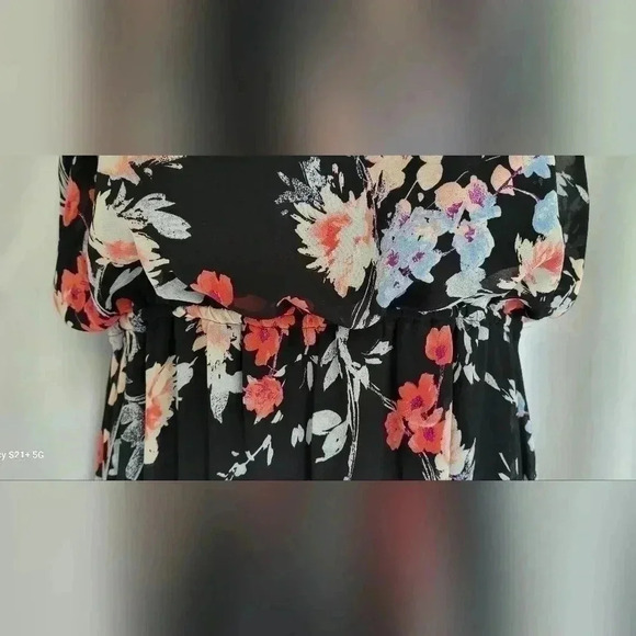 Elle | Floral Chiffon High-Low Maxi Dress in Black Floral Size Large - Picture 10 of 10